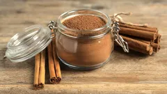 Geben Sie jeden Tag Zimt in den Kaffee? Erfahren Sie, wie sich das wirklich auf den Blutzucker auswirkt